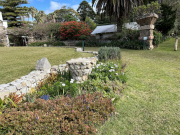 Tanilba-House-garden-stone-sun-dial_result