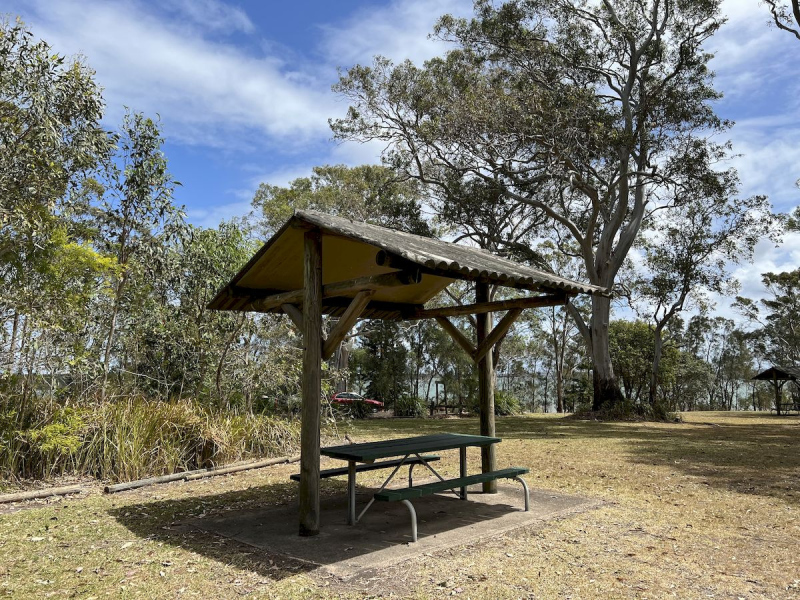 Sunset-Park-picnic-table-with-cover-eastern-side-of-park