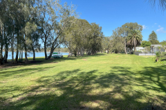 Swan Park reserve